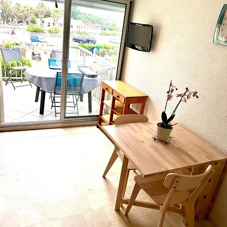 Au Balcon De La Mer, A Apartment