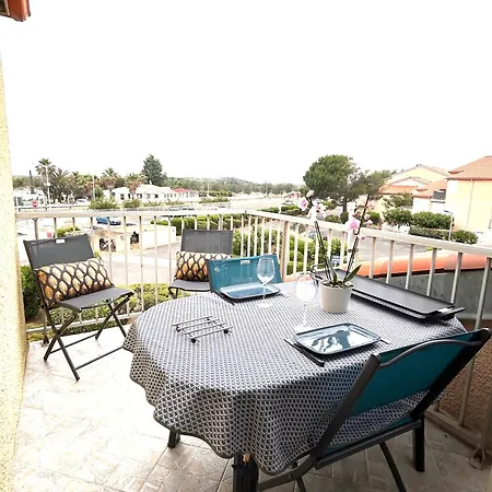 Au Balcon De La Mer, A Marseillan (Herault)